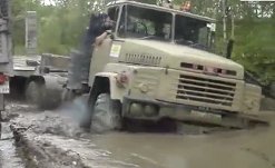 Les camions sur les chemins de Russie (1)